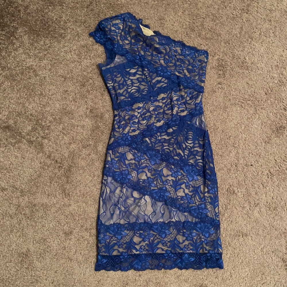 Bebe Dress